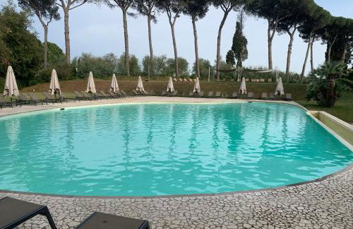 Incantevole borgo con piscine - Foto 24
