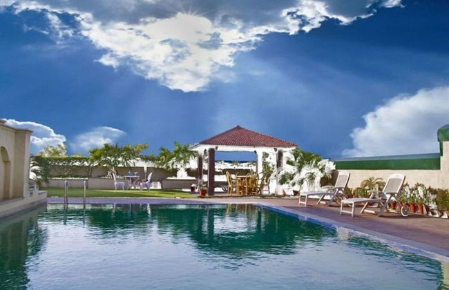 Savoy Suites Noida - Foto 8