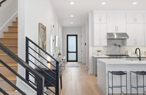 South Austin Pool & Sauna 4BR w Firepit & Playroom - Foto 40