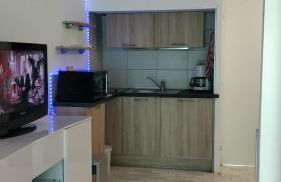 STUDIO RDJ TERRASSE PISCINE SANARY SUR MER - Foto 1