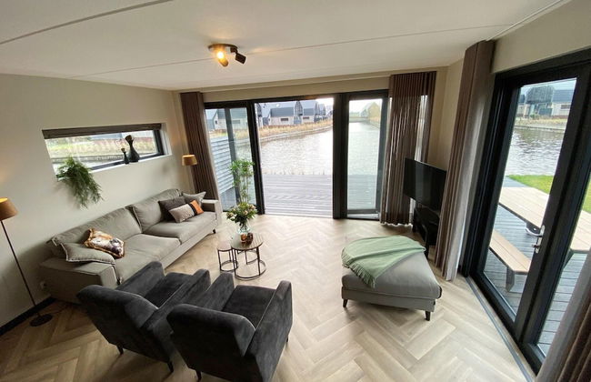 Luxurious Detached Water Villa With Jetty - Foto 68