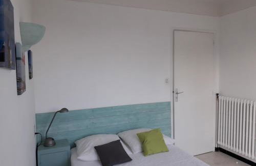 Maison lumineuse et spacieuse avec jardin arboré - Foto 21