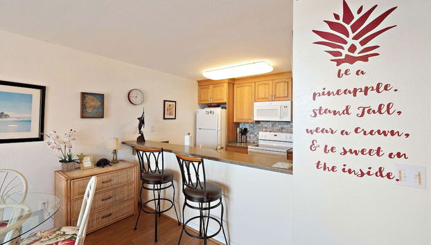 Kona Reef F2 Charming Oceanfront Condo for 4! - Foto 4, Cocina privada