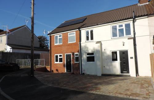 4 Bed Farnborough Air Accommodation - Foto 25