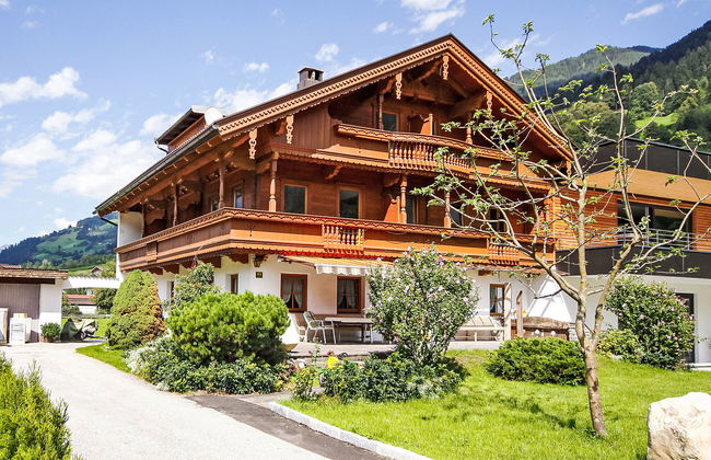 4 bedroom House in Mayrhofen with garden and terrace - Photo 1