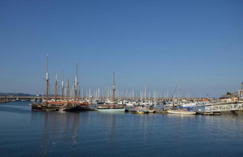 2 Bed in Galmpton oc-bx008 - Photo 11