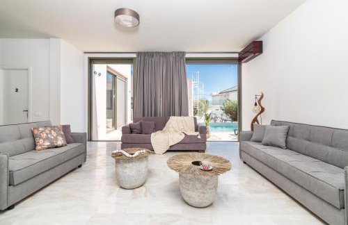 Nopi Exclusive Villa, A Sunlit Retreat by MindYourVilla - Foto 25