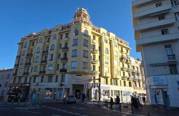 LX191 2P design & coloré face gare - Balcon & clim - Foto 3