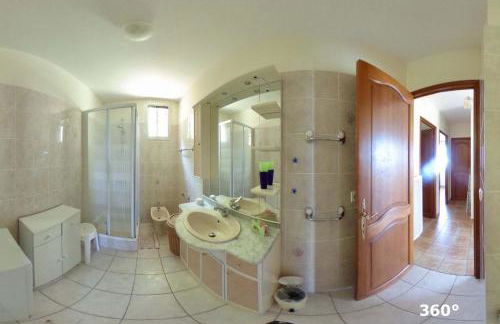 Villa Josephine: Vue magnifique sur mer et montagnes - Photo 35