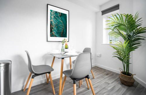 Modern 2 Bed Apartment - Parking - Sleeps 3 - Netflix 27AC - Foto 9