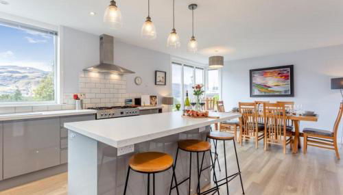 Foinaven House - Photo 1, Garden, Garden view, dishwasher