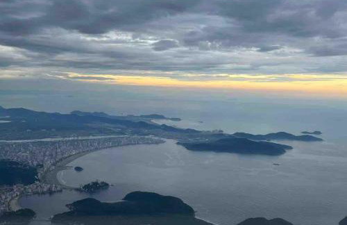 Apto22-Lindo -3 quartos- em Santos-SP com ar condicionado - Foto 38