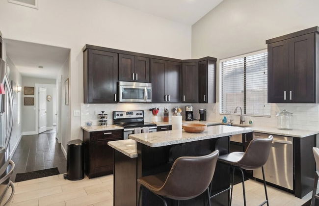 Hues of the Horizon House with Pool-BBQ - Foto 5