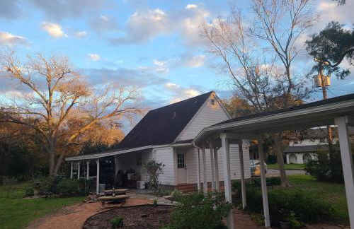 Robin's Nest- Private Suite on Elegant Grounds - Foto 13