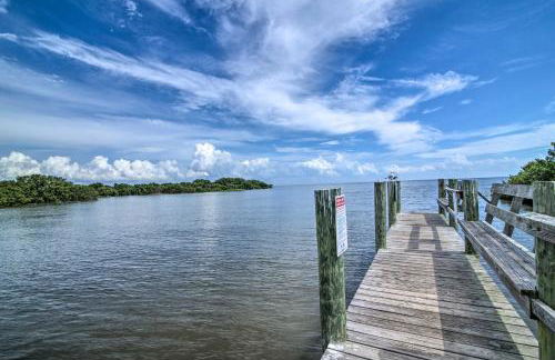Walkable Beachfront Retreat on Cedar Key! - Foto 33