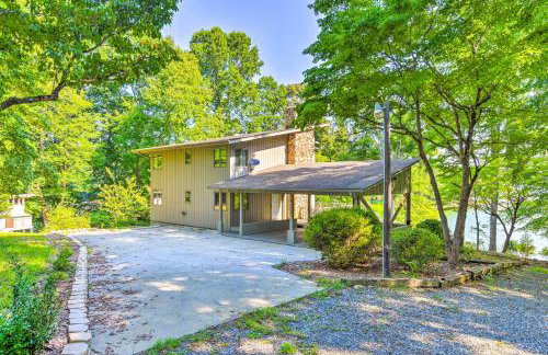 Quaint Lake Norman Home with Boat Dock and Grill! - Foto 42