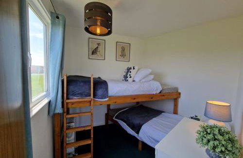 Sea View Holiday Chalet, access to sandy beach - Pets go free - Foto 5