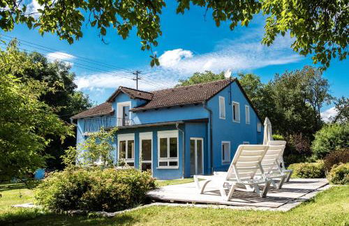 Das Blaue Haus mitten im Grünen - our Blue House surrounded by greenery - Foto 1