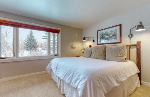 2502 Pitchfork - Photo 14