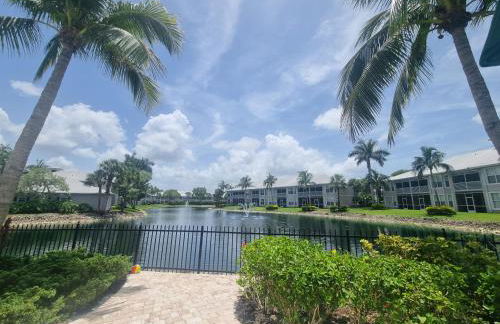 Lovely 2-Bedroom plus Den Condo in Greenlinks Resort - Photo 8