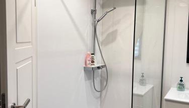 Werderau 1919 - Foto 3, Shower