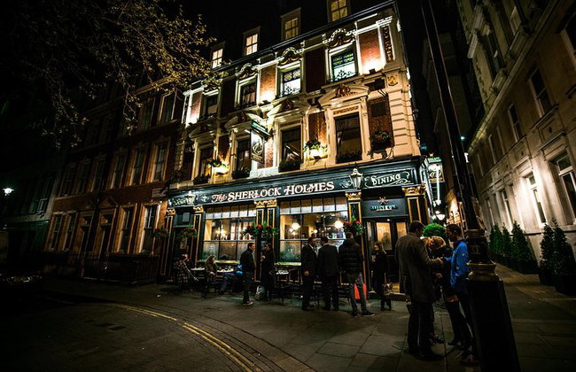 Jack the Ripper Walking Tour with Ripper-ologist - Photo 4