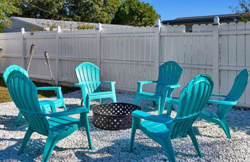 Four Bed Home with Pool Game Room Bar Near Beach - Foto 77