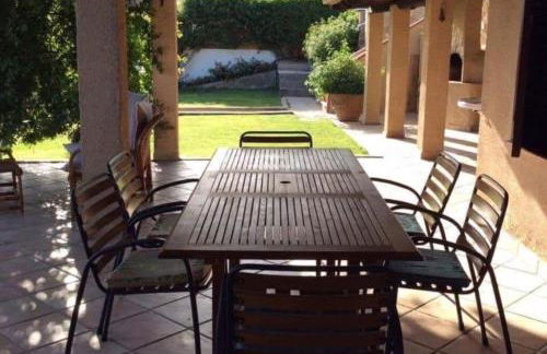 Private Pool villa with panoramic views split over 2 levels / Aircon / New Pool. - Foto 31