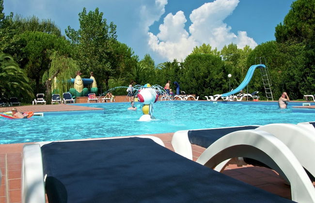 Semi Detached Bungalow with AC near Coast of Tuscany - Foto 10