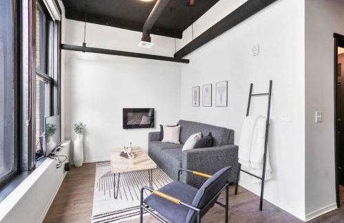 Spacious Modern Loft with Downtown Views and WiFi - Foto 4