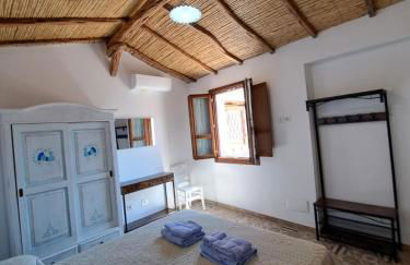 SA DOMU ANTIGA - Casa Indipendente in Centro Storico - Foto 6