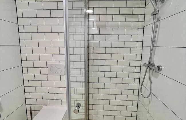 Serviced 2BR Apartments in Utrecht - Photo 25