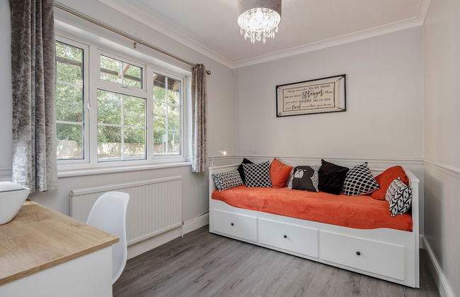 Ascot Pet Friendly 4 Bed House Parking - Foto 2