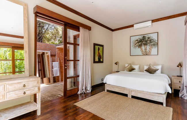 Secluded Beachfront Villa Manis, 5br, Candidasa - Foto 2