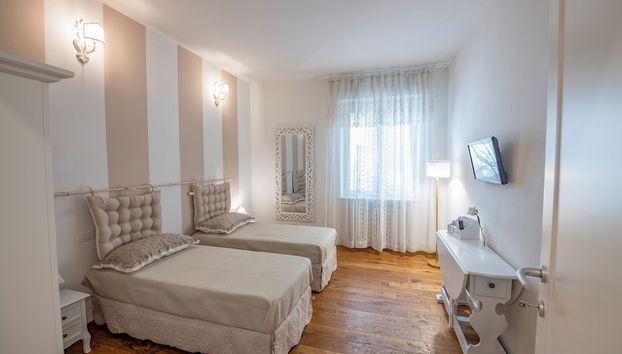 Cherubini Apartment by Mamo Florence - Foto 3, Habitación