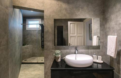 Daedalus Luxury Home - Seaview & Heated Pool - Foto 22