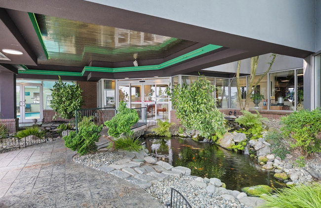 Medallion Inn & Suites - Foto 53
