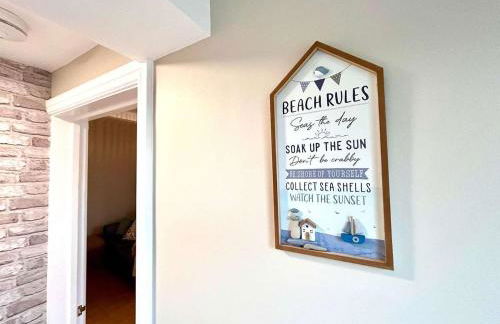 Seaside Snug by Honeywhite Homes - Photo 5