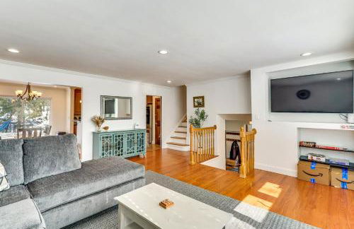 Family Fun in Scotch Plains! Home with Game Room - Foto 7