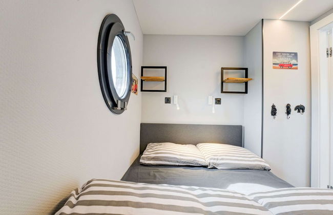 Beautiful Houseboat in Marina of Volendam - Foto 9