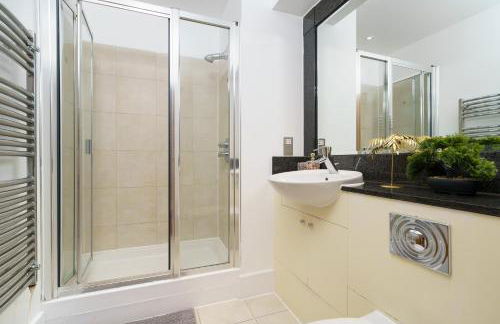 St George Wharf Apartment - Foto 9