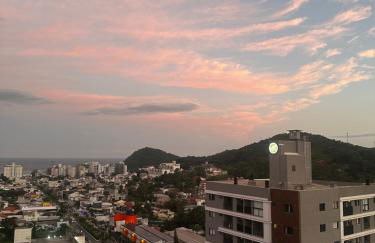 Praia Brava com Vista Mar Apt 2 Quartos Perto de BC - Foto 35