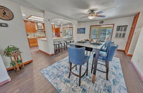 NEW! Huge Game Room, Hikeable, Red Rock View, Fireplace, Ping Pong, Yoga, Golf Course, Pickle Ball! - Foto 20