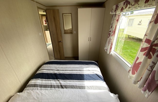 3 Bed 8 Berth Caravan in California Cliffs - D53 - Foto 6