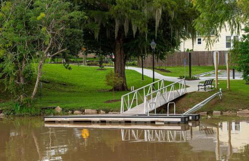 Chateau Royale, Pet Friendly, On Bayou, Downtown! - Foto 27