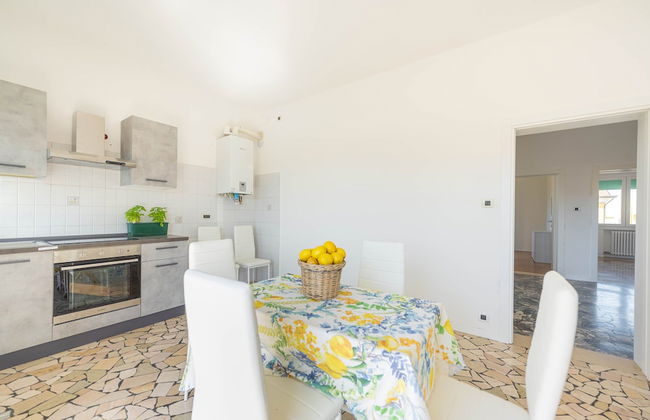 Venice Roof Garden - Photo 8