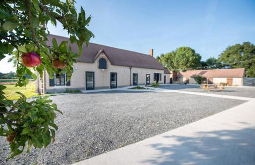 Gite de la Gandonnière - Au pied du circuit des 24hr, pour 10 à 31 personnes - Photo 5