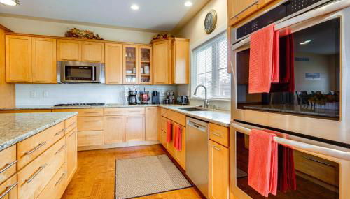 Spacious South Bend Home - Walk to Notre Dame! - Foto 2