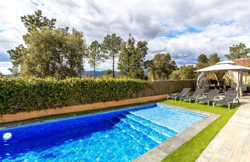 Catalunya Casas Unique Costa Brava Abode with train access to BCN - Foto 1