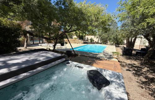 Villa Napoléon Piscine&Jacuzzi - Foto 16